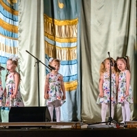 Мюзик-Холл Щапова мл гр песня "Веселая песенка" (Гульфия)