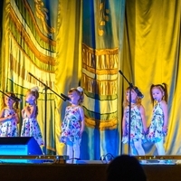 Мюзик-Холл Щапова мл гр песня "Веселая песенка" (Гульфия)