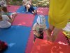 Сенсорная сказка на природе: выездное занятие для малышей от 4 месяцев до 3 лет.