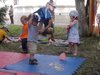 Сенсорная сказка на природе: выездное занятие для малышей от 4 месяцев до 3 лет.