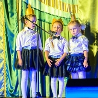 Мюзик-Холл Урицкого ст гр песня "Золотая рыбка" (Алина) 
