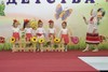 Танец "Два веселых гуся"