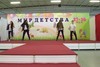 Уличные танцы. Выступает филиал на Патриса