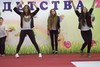 Уличные танцы. Выступает филиал на Патриса