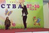 Уличные танцы. Выступает филиал на Патриса