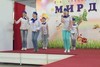 Танец "Стюардессы"