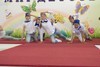 Танец "Стюардессы"