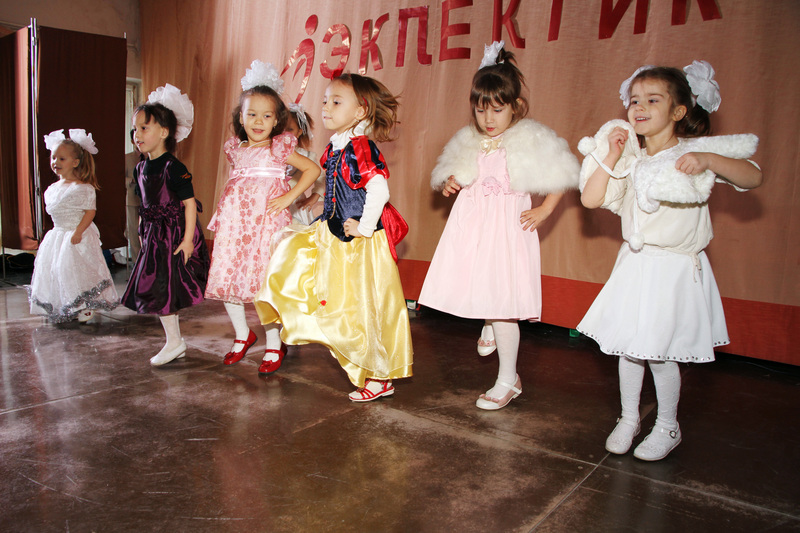 Новогодний праздник 2013 года