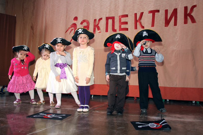 Новогодний праздник 2013 года