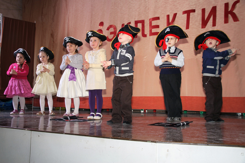Новогодний праздник 2013 года