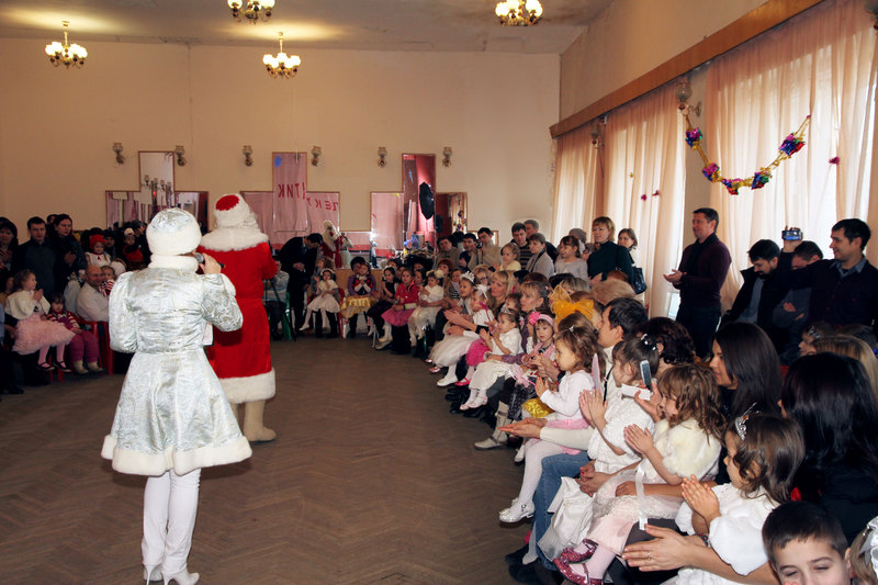 Новогодний праздник 2013 года