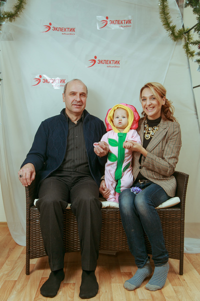 Фотогалерея новогоднего семейного праздника в Эклектик-студио 28 декабря 2013 года