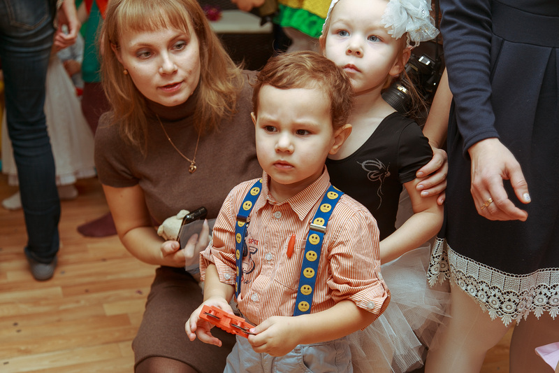 Фотогалерея новогоднего семейного праздника в Эклектик-студио 28 декабря 2013 года