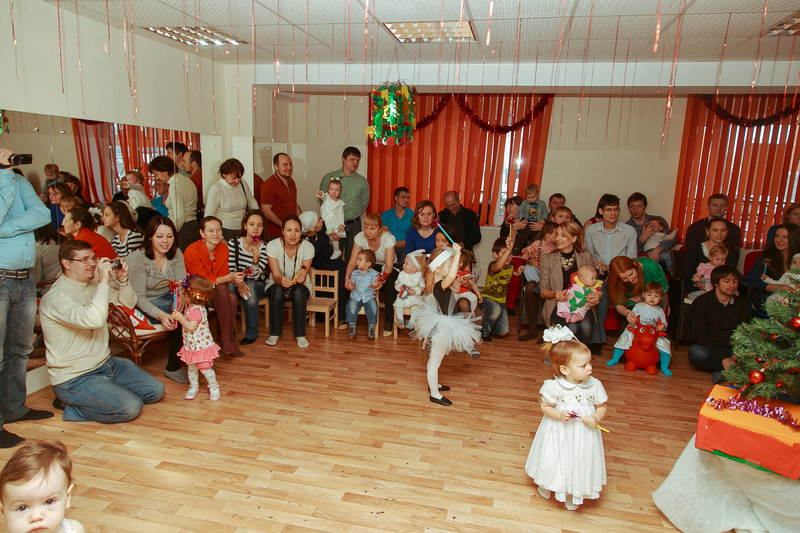Фотогалерея новогоднего семейного праздника в Эклектик-студио 28 декабря 2013 года