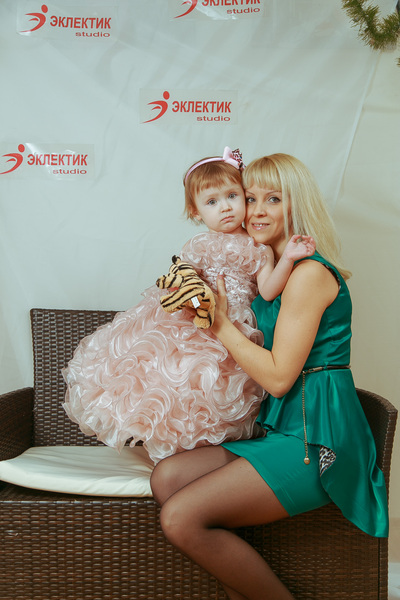 Фотогалерея новогоднего семейного праздника в Эклектик-студио 28 декабря 2013 года