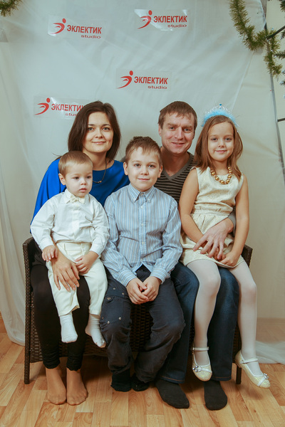 Фотогалерея новогоднего семейного праздника в Эклектик-студио 28 декабря 2013 года