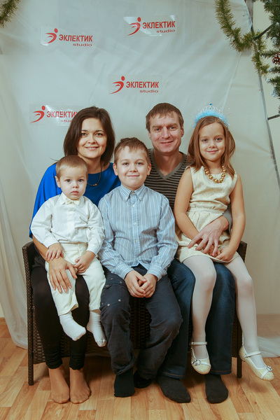 Фотогалерея новогоднего семейного праздника в Эклектик-студио 28 декабря 2013 года