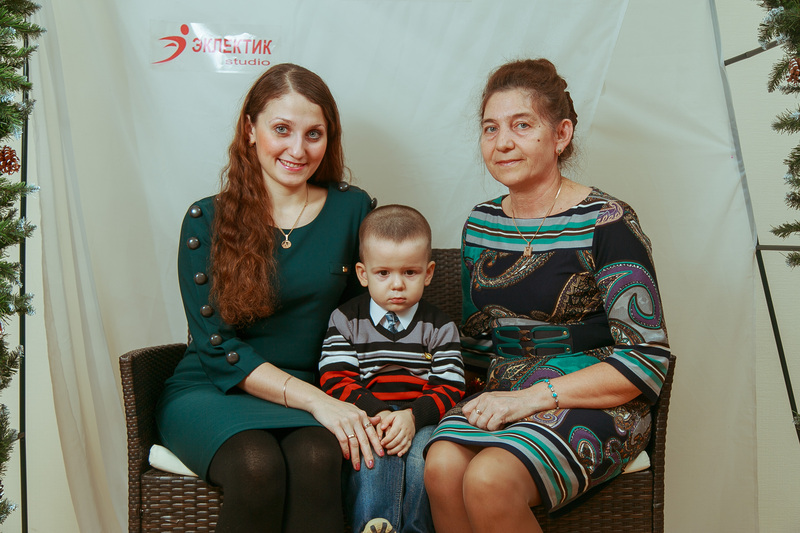 Фотогалерея новогоднего семейного праздника в Эклектик-студио 28 декабря 2013 года