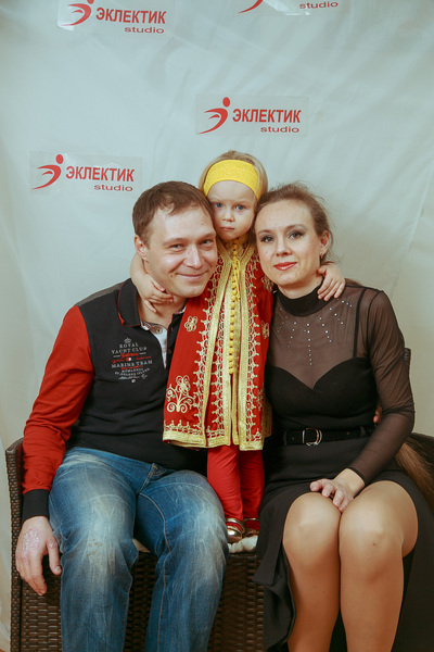 Фотогалерея новогоднего семейного праздника в Эклектик-студио 28 декабря 2013 года