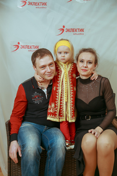 Фотогалерея новогоднего семейного праздника в Эклектик-студио 28 декабря 2013 года