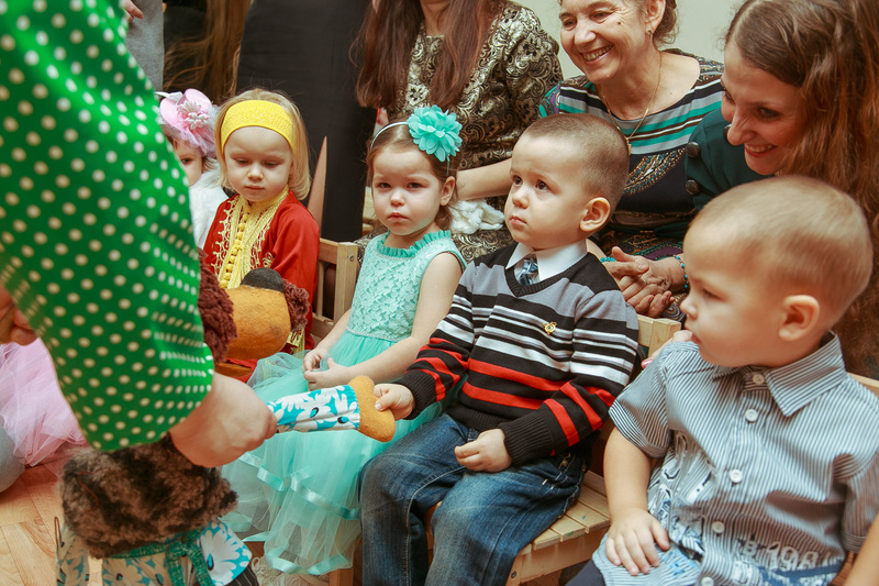 Фотогалерея новогоднего семейного праздника в Эклектик-студио 28 декабря 2013 года