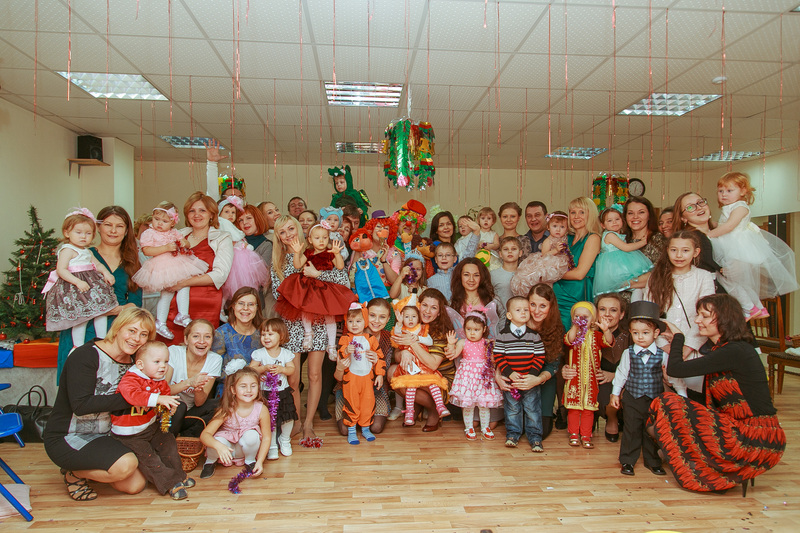 Фотогалерея новогоднего семейного праздника в Эклектик-студио 28 декабря 2013 года