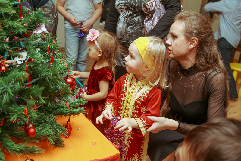 Фотогалерея новогоднего семейного праздника в Эклектик-студио 28 декабря 2013 года