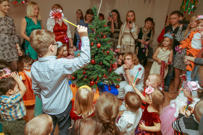 Фотогалерея новогоднего семейного праздника в Эклектик-студио 28 декабря 2013 года