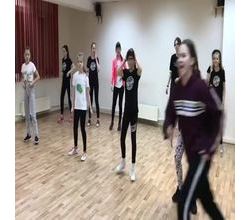 Наши артисты самые лучшие однозначно!?.
Наши артисты самые лучшие однозначно!?.