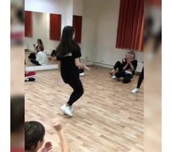 Батл - это не просто ?покривляться перед аудиторией??. Батл - это не просто ?покривляться перед аудиторией??.