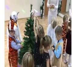 А у нас сегодня отгремел новогодний утренник в мини-саду!???
. А у нас сегодня отгремел новогодний утренник в мини-саду!???
.